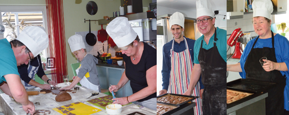 Mitarbeiter beim Backen